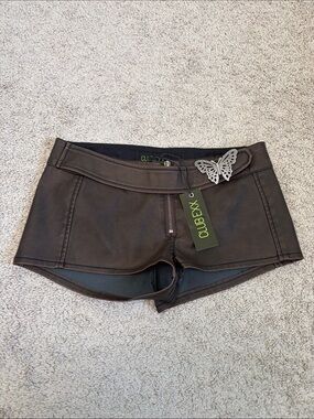 Dolls Kill Club Exx Brown Vegan Leather Moto Micro Shorts M NWT Butterfly Belt